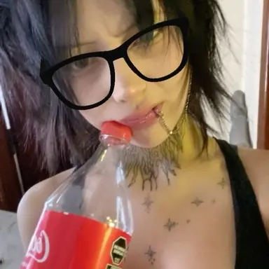 Profile image of Nadine