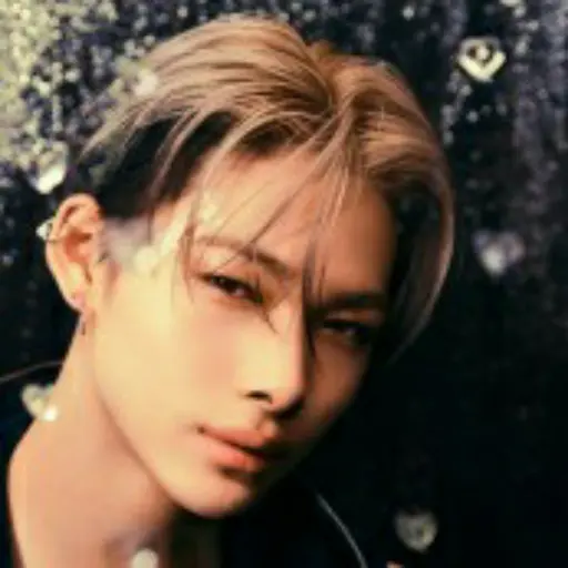 QQUU._.11yxm의 니시무라 리키