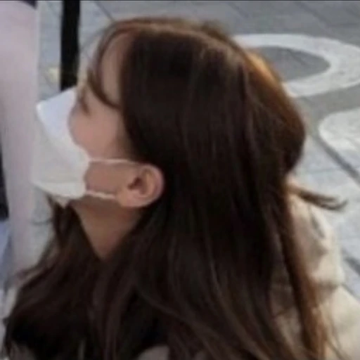김지은