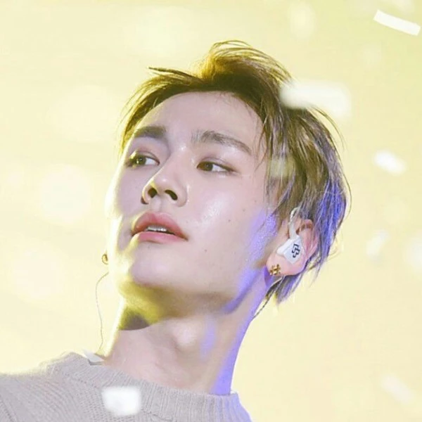 정일훈