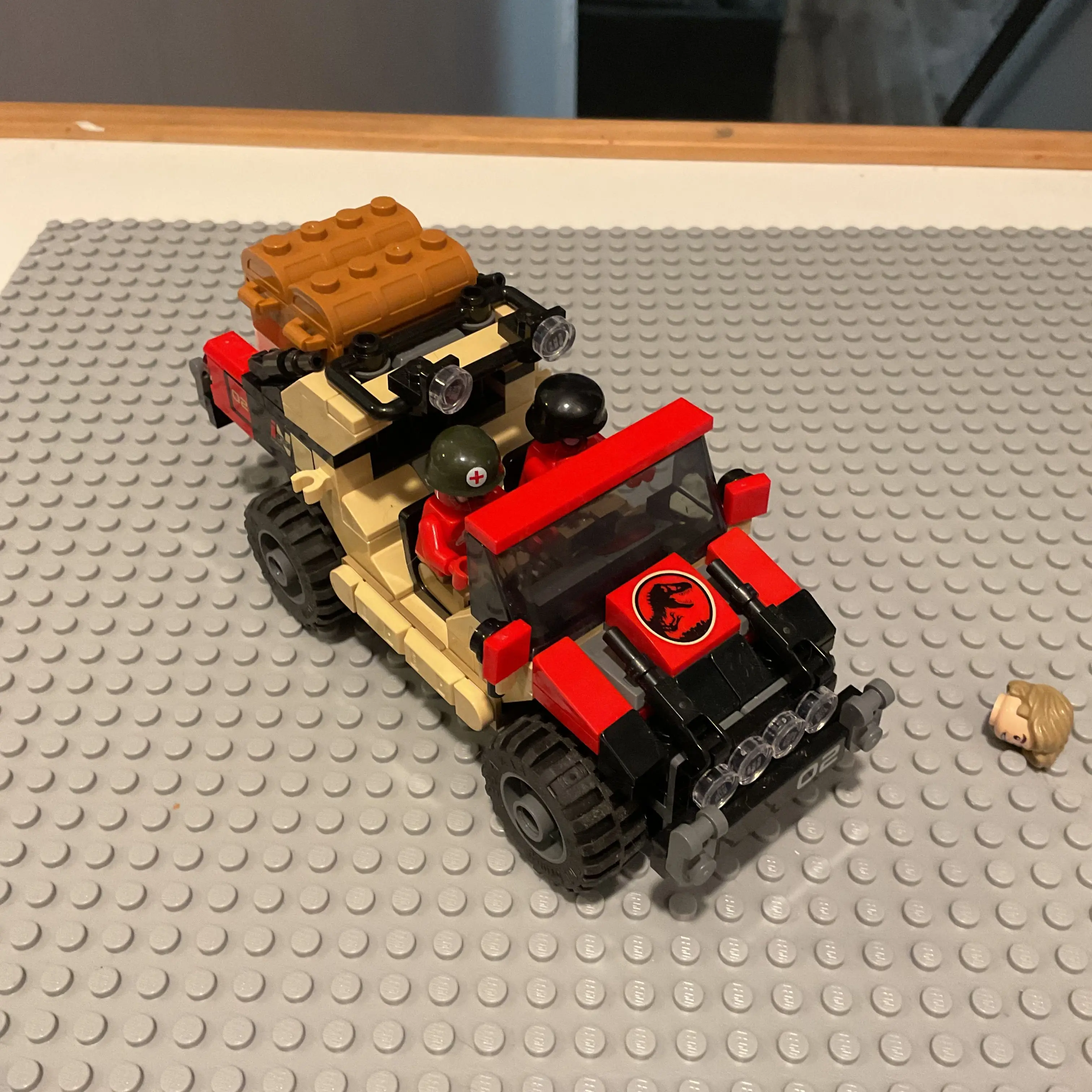 CloudyWagon3300의 Furry horror movie