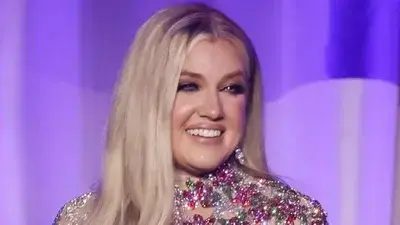 SkinnyPond0813의 Erika Kirk