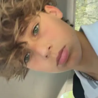 Profile image of Mason Hayes