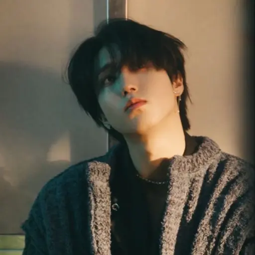 SkZ._o3z5의 한지성