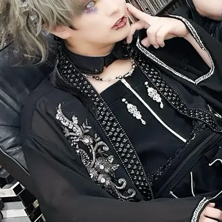 MauvePurse1233의 ハヤト