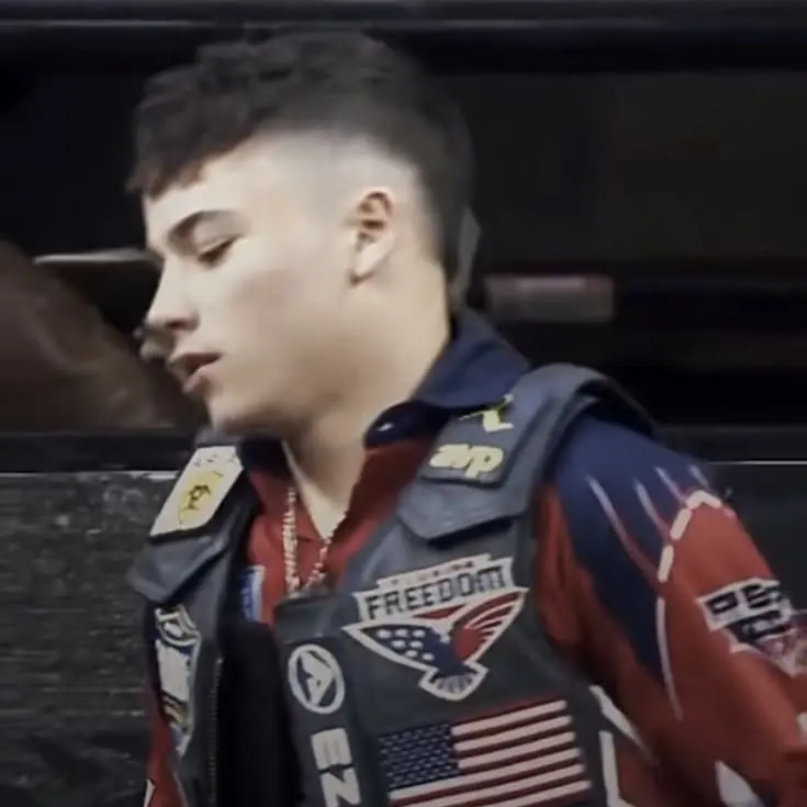 JoyfulFlax1810의 The rodeo crew.