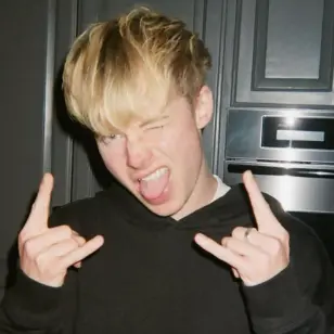Profile image of Sam Golbach