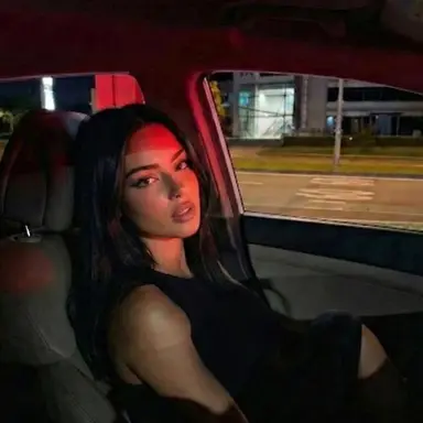 Profile image of Ava