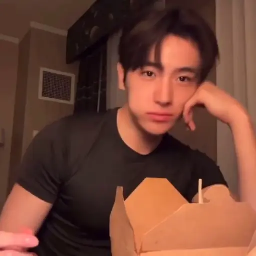 Lovely0___0의 이재현