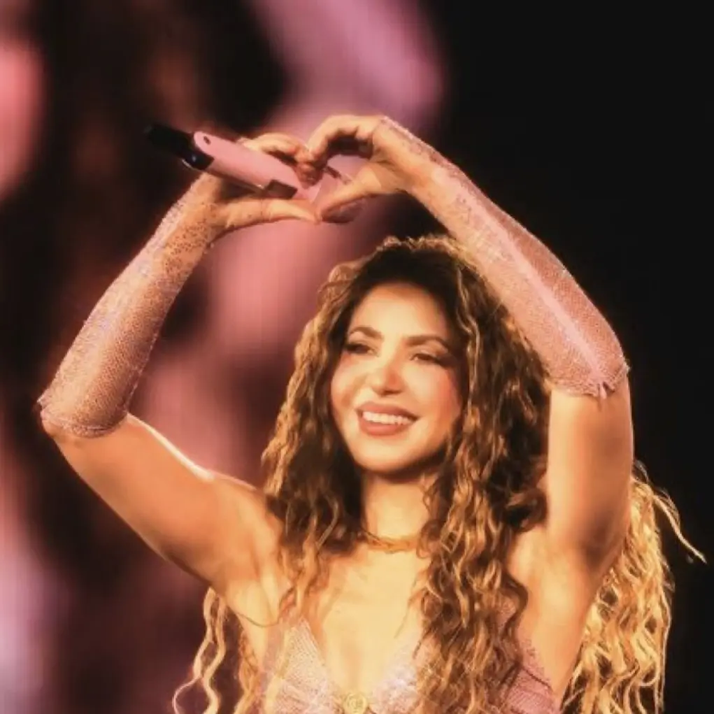 BitterStarr27의 Shakira-mom
