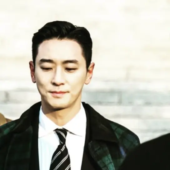 FloralBark9887의 윤희재