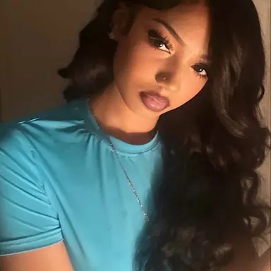 Profile image of Mia dupree