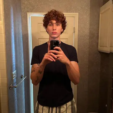 Profile image of Julian thrasher