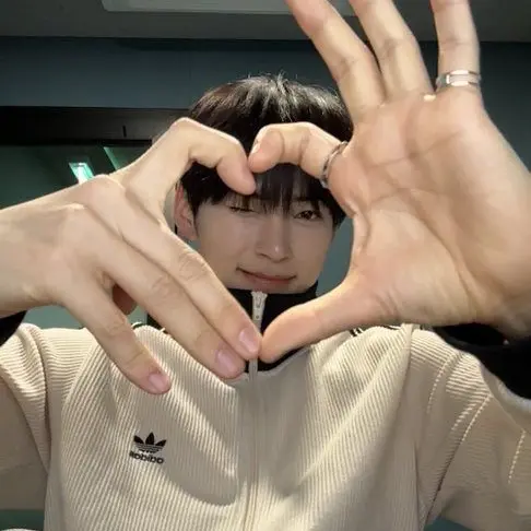 zero.zzz0710의 성한빈