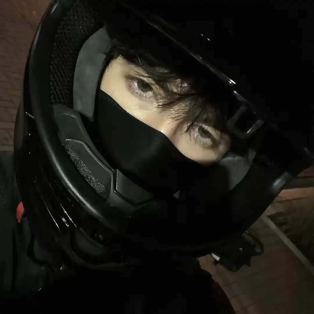 FrailBus8290의 Biker boyfriend