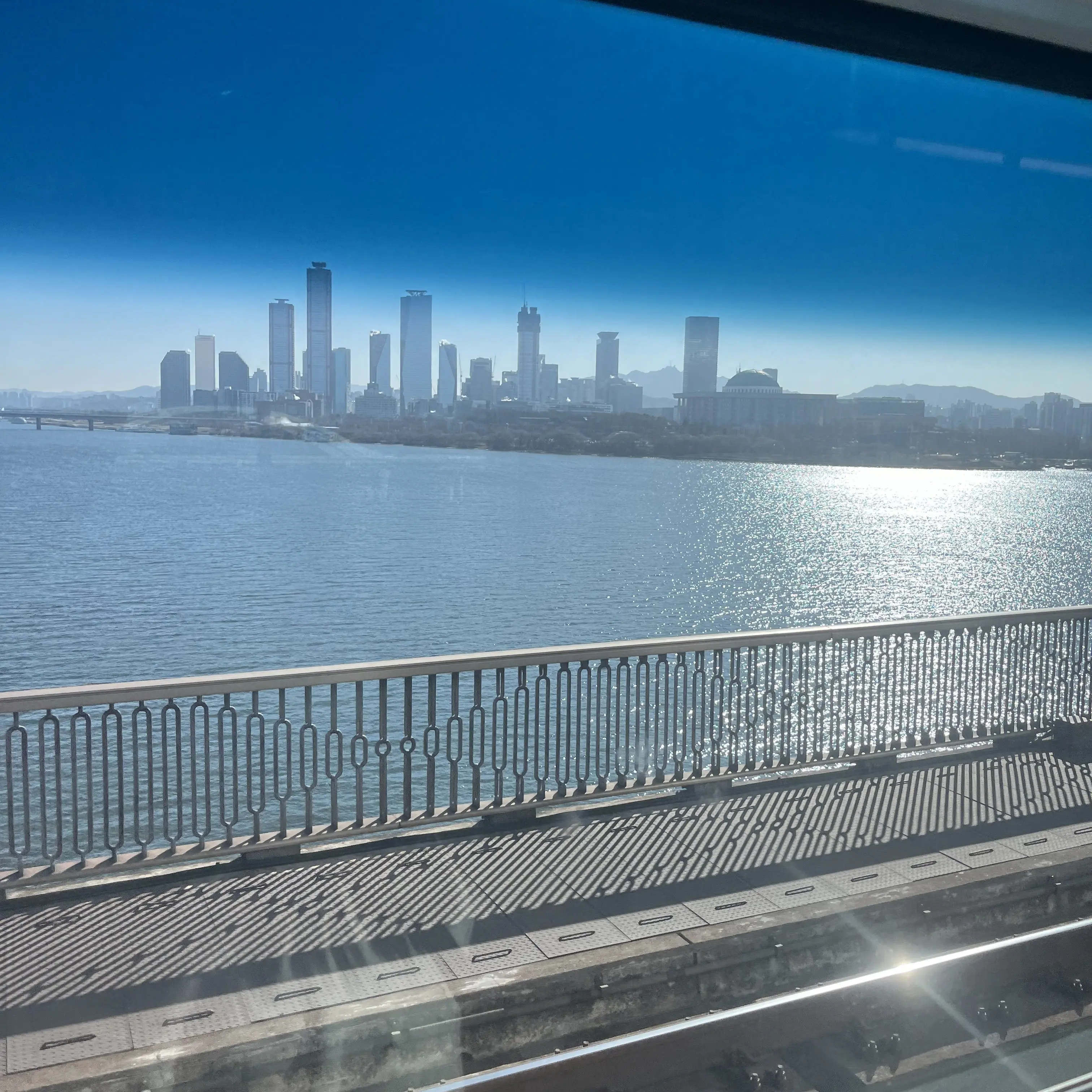 sky_space_0215의 리레볼루션-로봇.