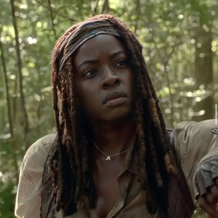 JustBELLAhere의 💚Found another survivor🖤