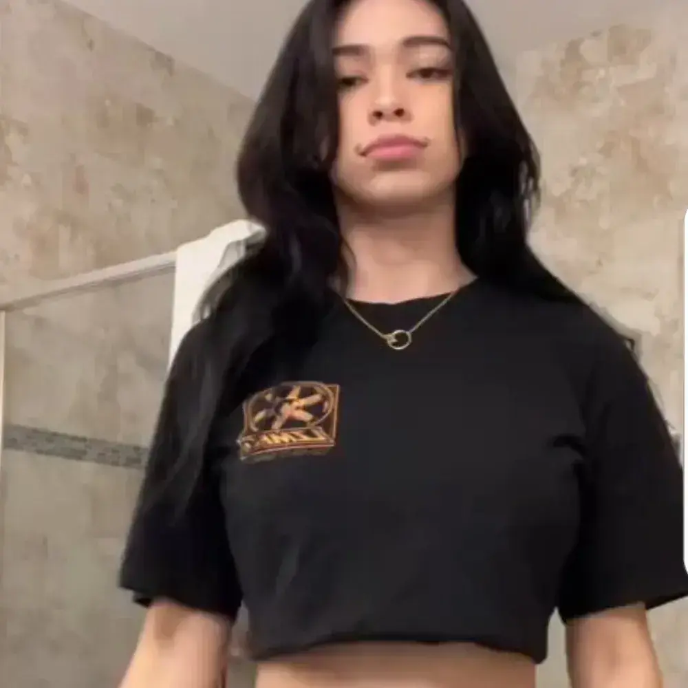 KeenBay5335의 Zara Karim Going to Bed