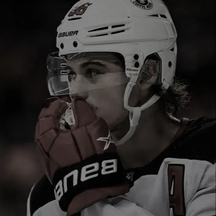 SubtleHut8252의 6 - Caleb Vance