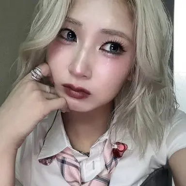 Profile image of MOMOKA