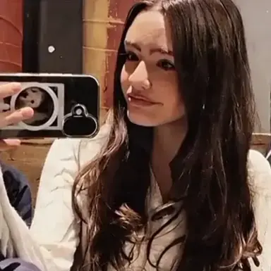 Profile image of Chloe Vance