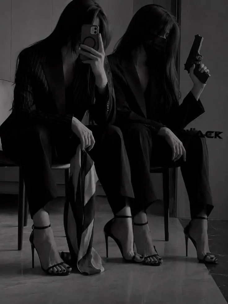 Moonlightsky123의 Mafia sisters