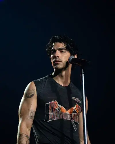 BleakMall3650의 Joe Jonas