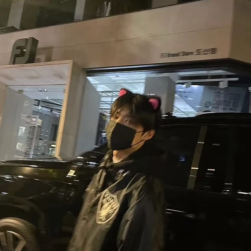 박건욱