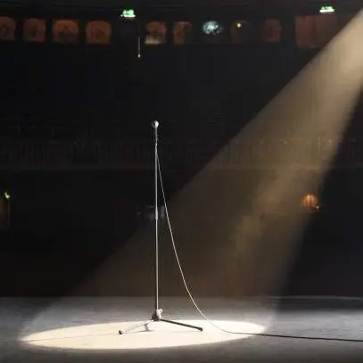 Bakugochan의 스포트라이트 뒤