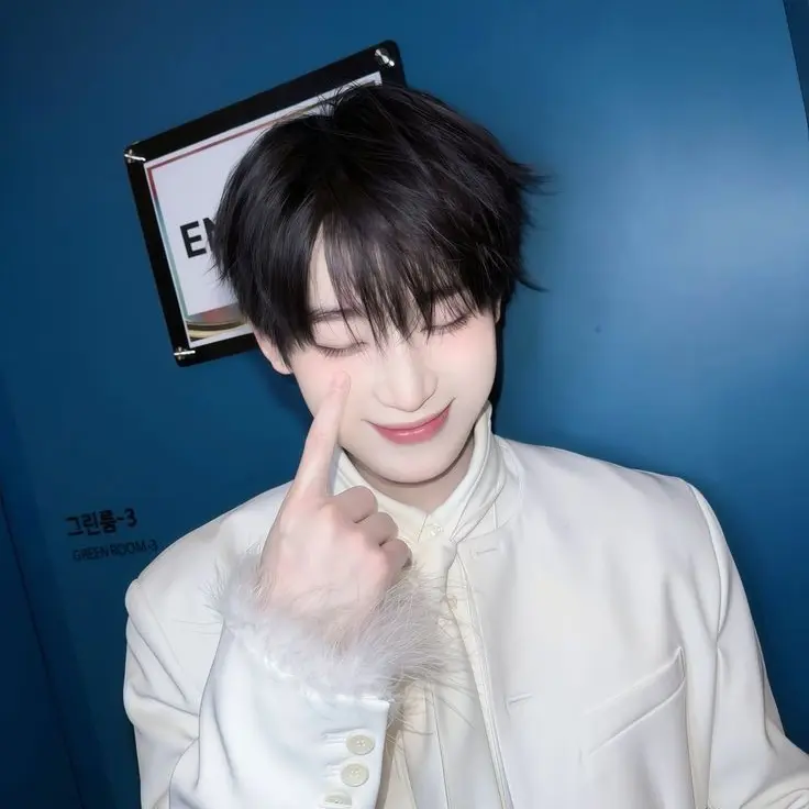 DeafPearl7468의 Omega sunoo