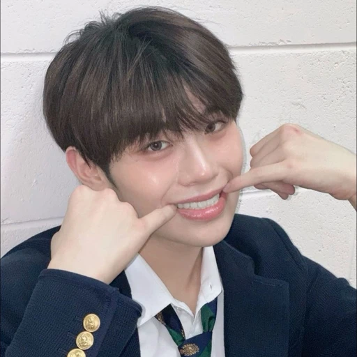 김태래