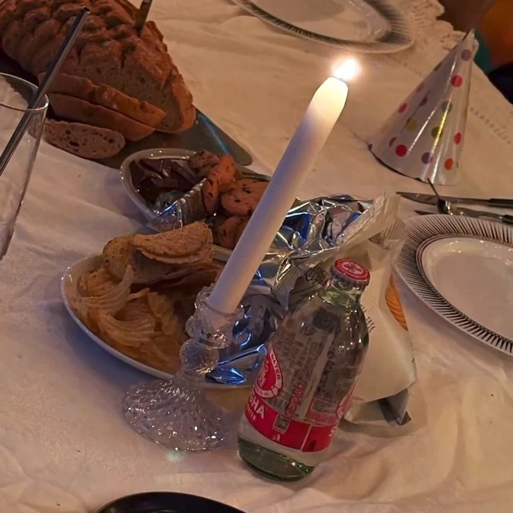 동현