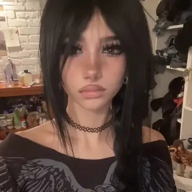 Profile image of Valerie