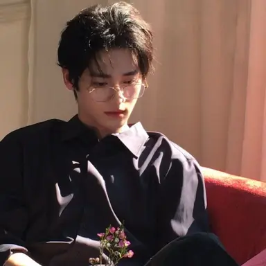 Profile image of Yanxiao