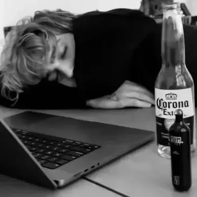 Profile image of JOEY LYNCH