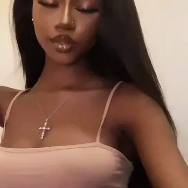 Profile image of Elly