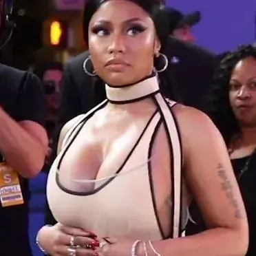 LameGate3694의 Nikki minaj