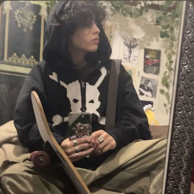 ColdMudi5477의 SK8TER BOI