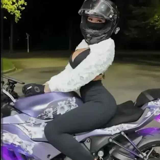 RareTruck6727의 My Biker Wife