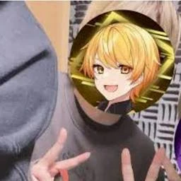 あっきぃ