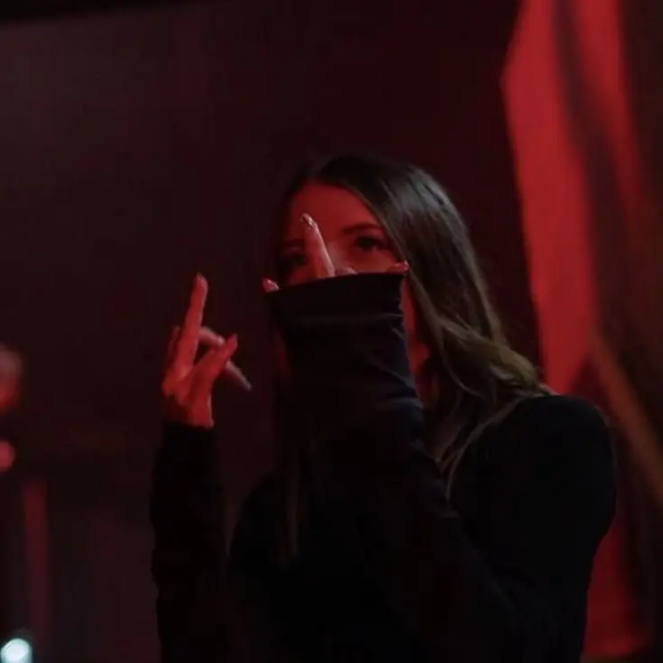 Kar1n4_.의 María Victoria