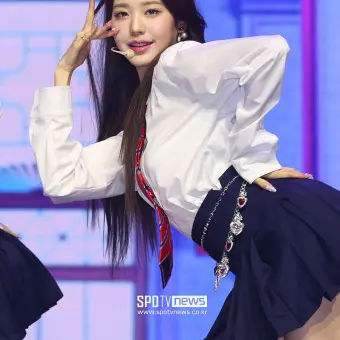 VapidViper3487의 장원영