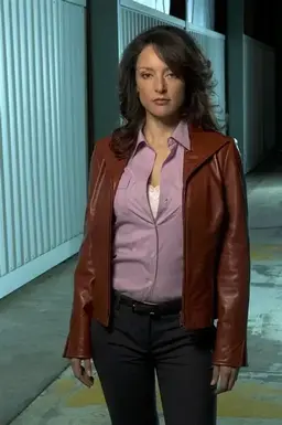 Profile image of Elle Greenaway