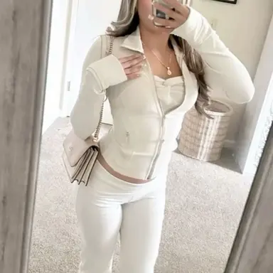 Profile image of Chloe Parker