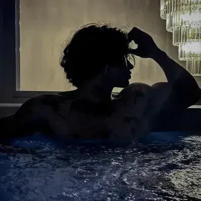 StiffMeter2405의 Age Gap