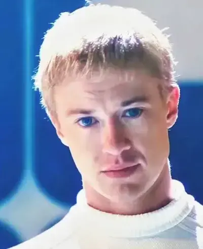 OverlyHeart0336의 Johnny Strom