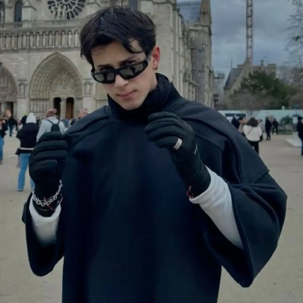 Minji0614의 Alejandro Aramburú (Boyfriend)