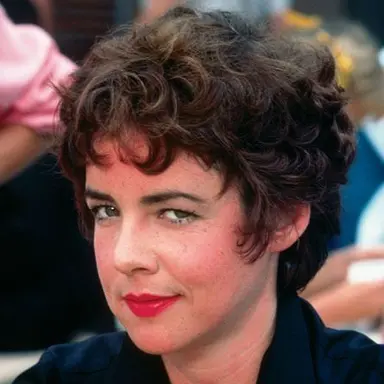 Profile image of Betty Rizzo