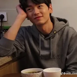 각별