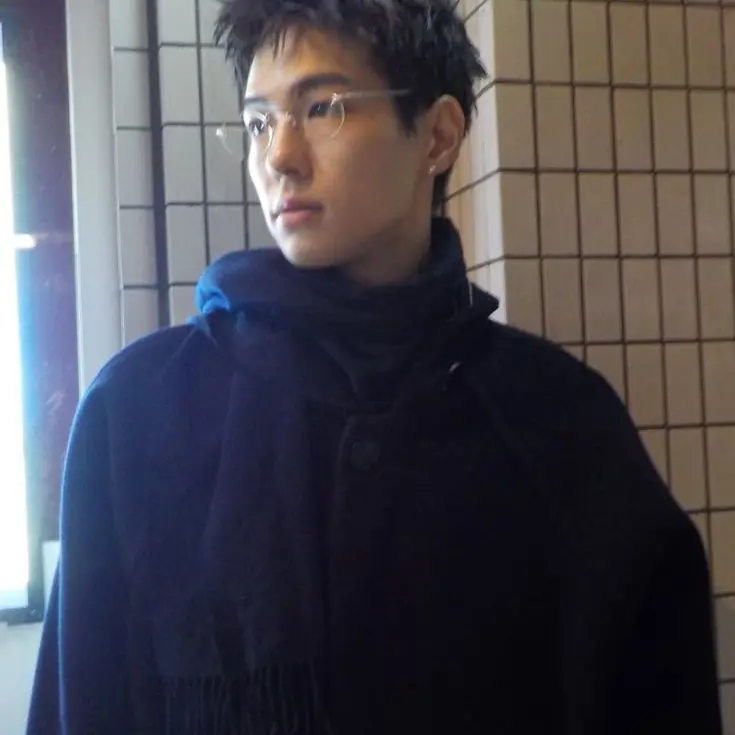 TinyMask1012의 Two guys? Whatt